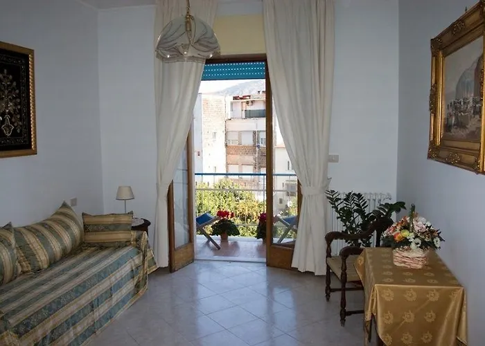 Casa de hóspedes Maison Susy 4*